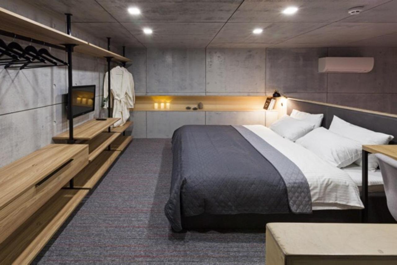 דנייפרופטרובסק Hiport Apart Hotel מראה חיצוני תמונה